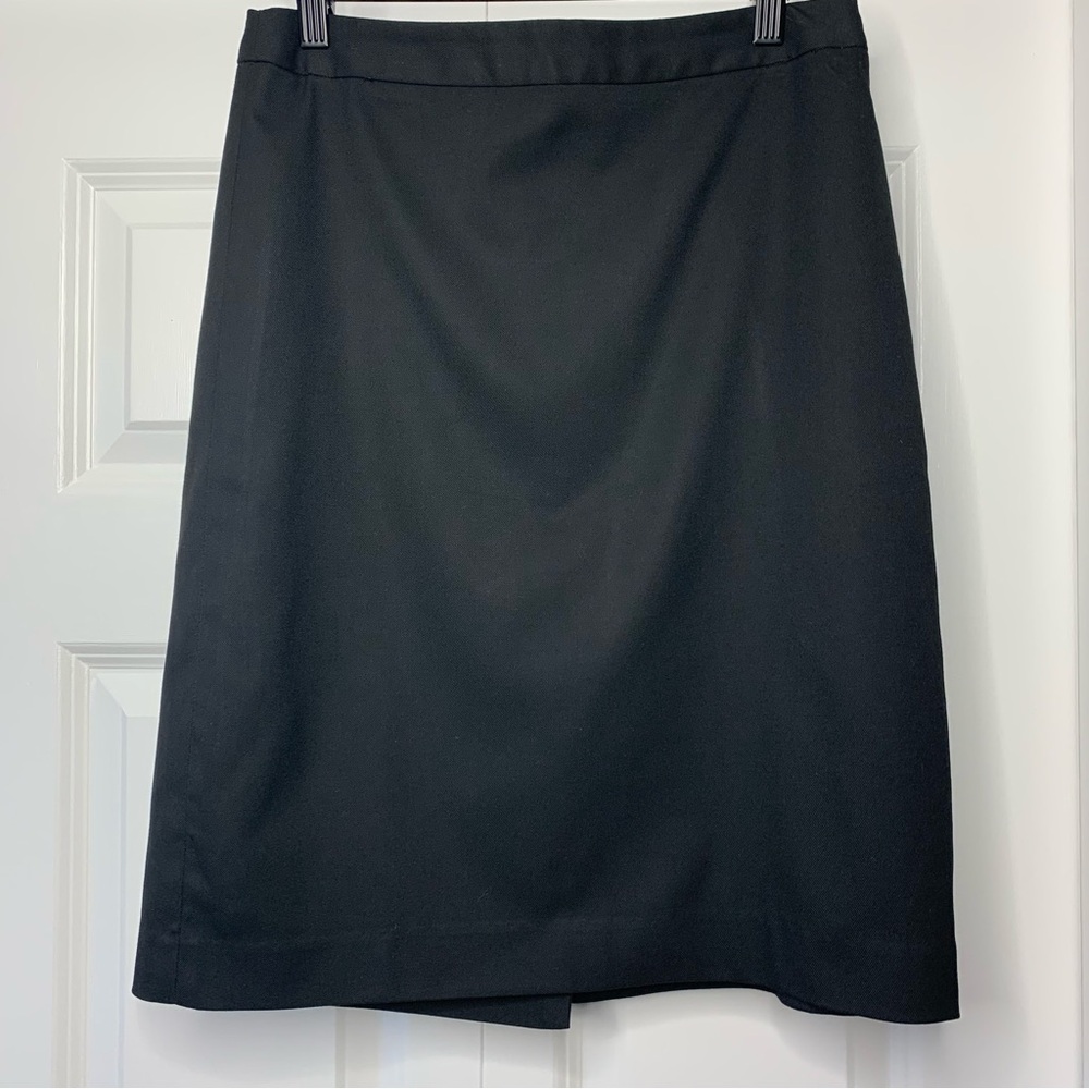 Banana Republic Classic Black Pencil Skirt Women’s Size 10